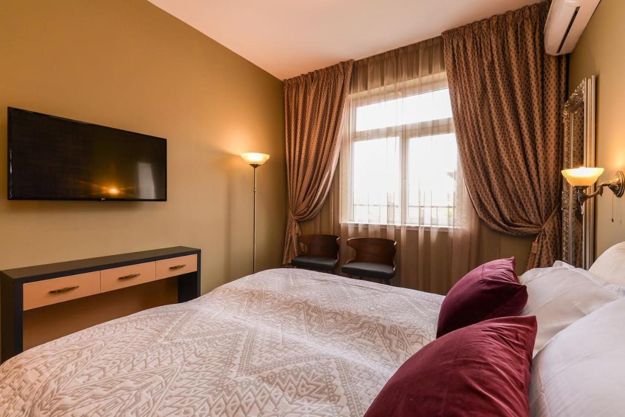 Sofia Dream Apartments - Jazzy Two Bedroom Suite By Flat Mаnager 外观 照片
