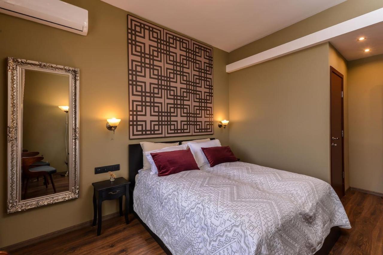 Sofia Dream Apartments - Jazzy Two Bedroom Suite By Flat Mаnager 外观 照片